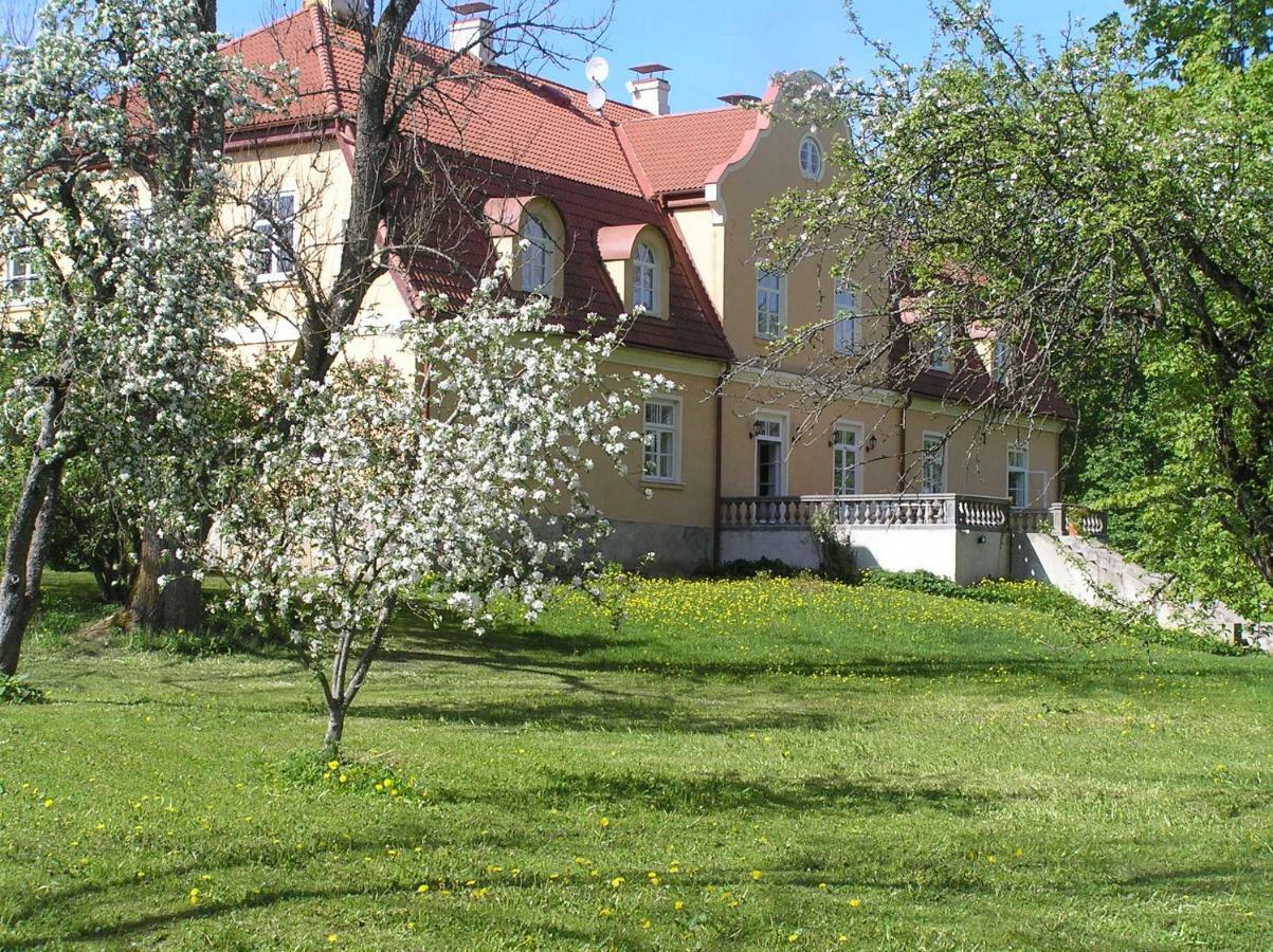 Готель Maras Manor Turlava Екстер'єр фото
