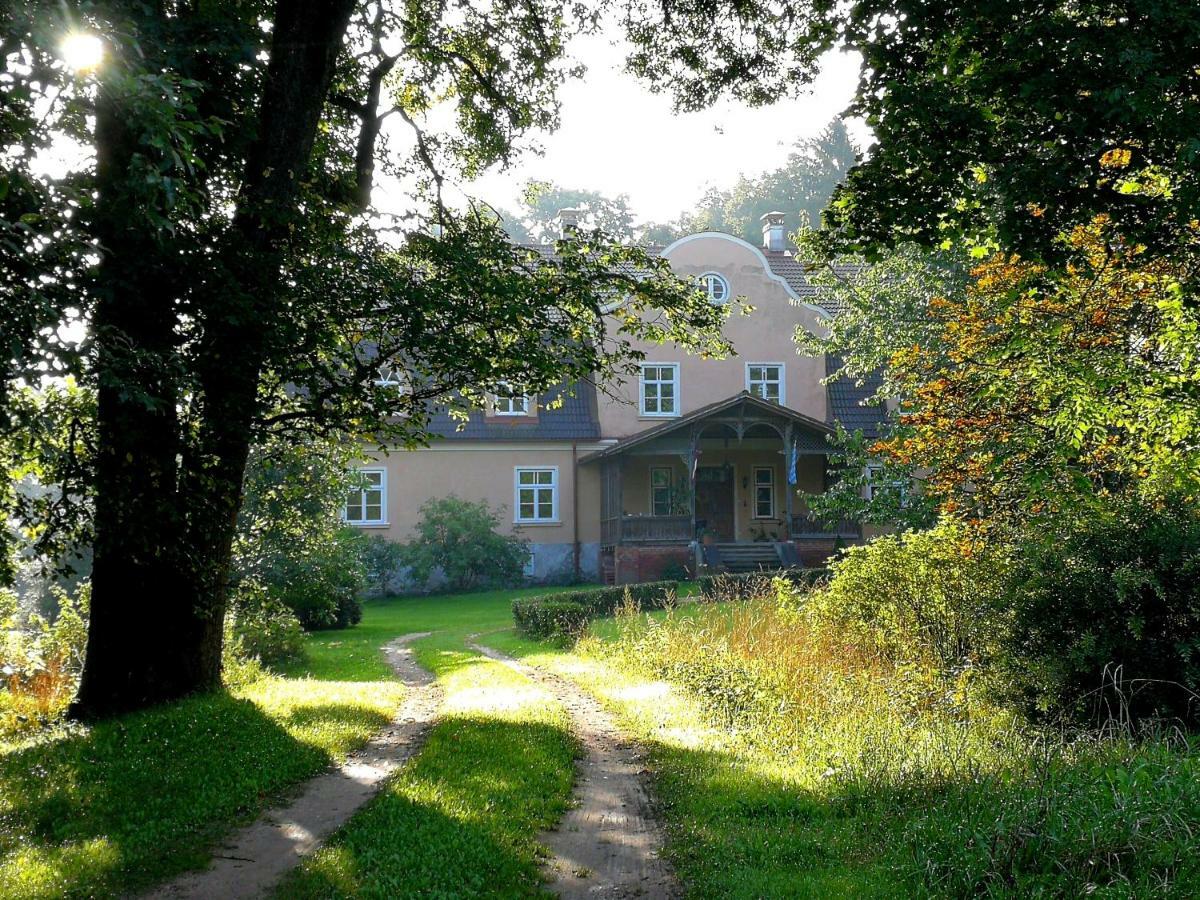 Готель Maras Manor Turlava Екстер'єр фото